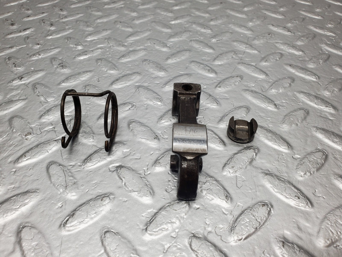 48867 Mercedes-Benz W108 Valve Rocker Arm With Retaining Spring & Tappet