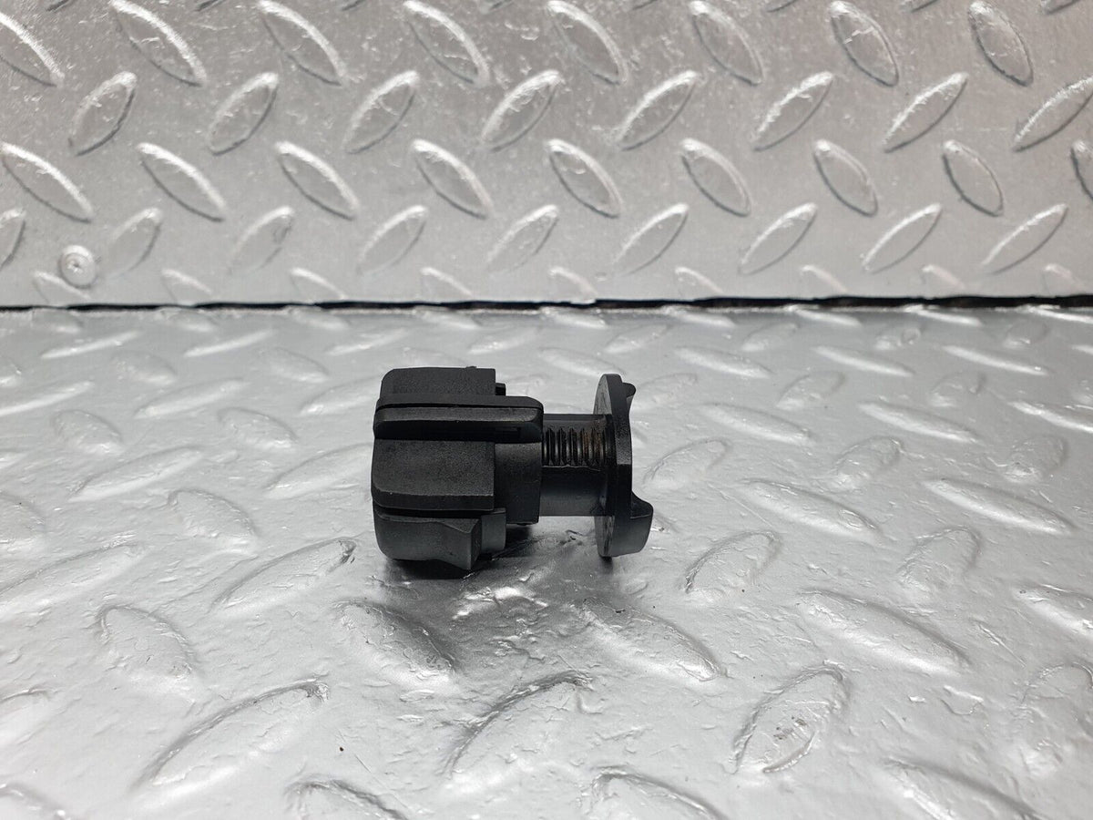 42942 Mercedes-Benz W201 190 2.0L Kickdown Switch A1243010141