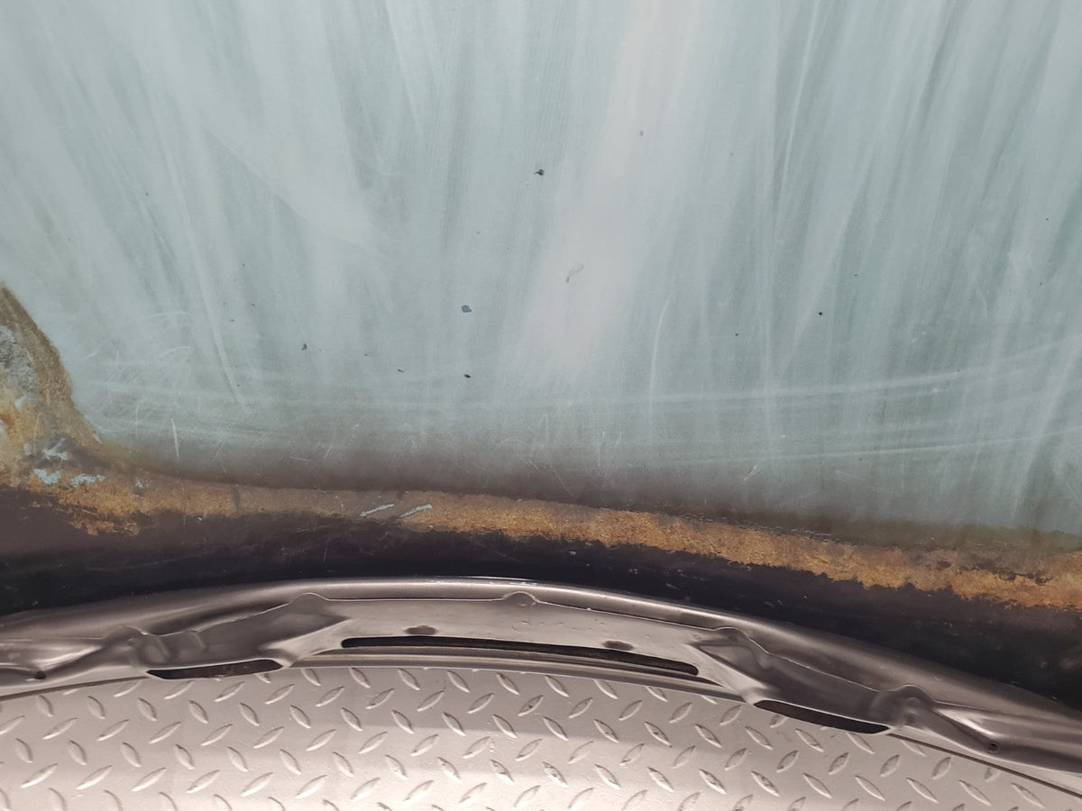 49489 Mercedes-Benz W201 Bonnet