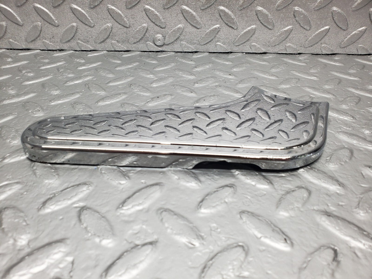 48525 Mercedes-Benz W108 Seat Hinge Chrome Cover Left A1089130728