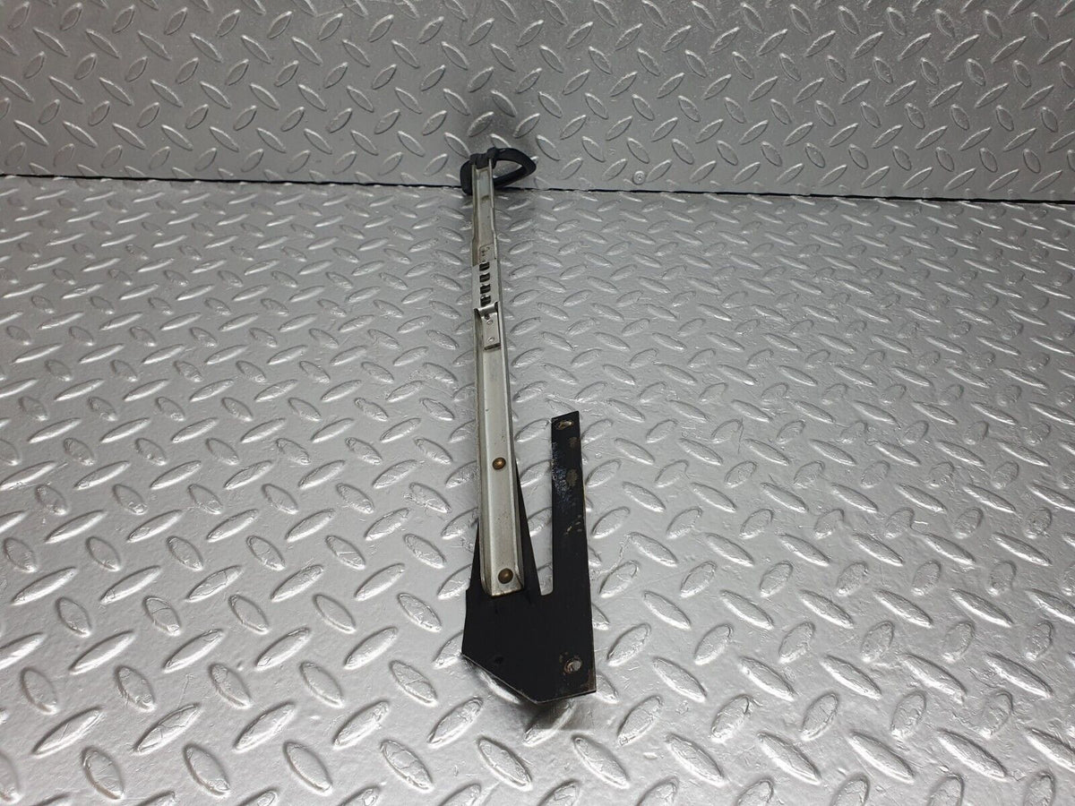 43095 Mercedes-Benz W108 280SE Front Right Seat Side Sliding Adjust Handle