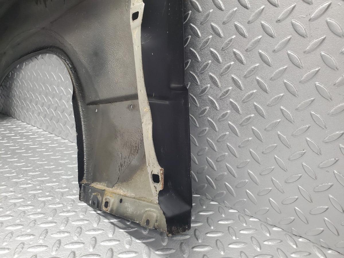 49478 Mercedes-Benz W201 Front Right Wing Fender