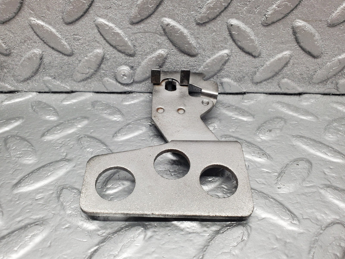 50271 Mercedes-Benz Automatic Gearbox Linkage Bracket 722.001