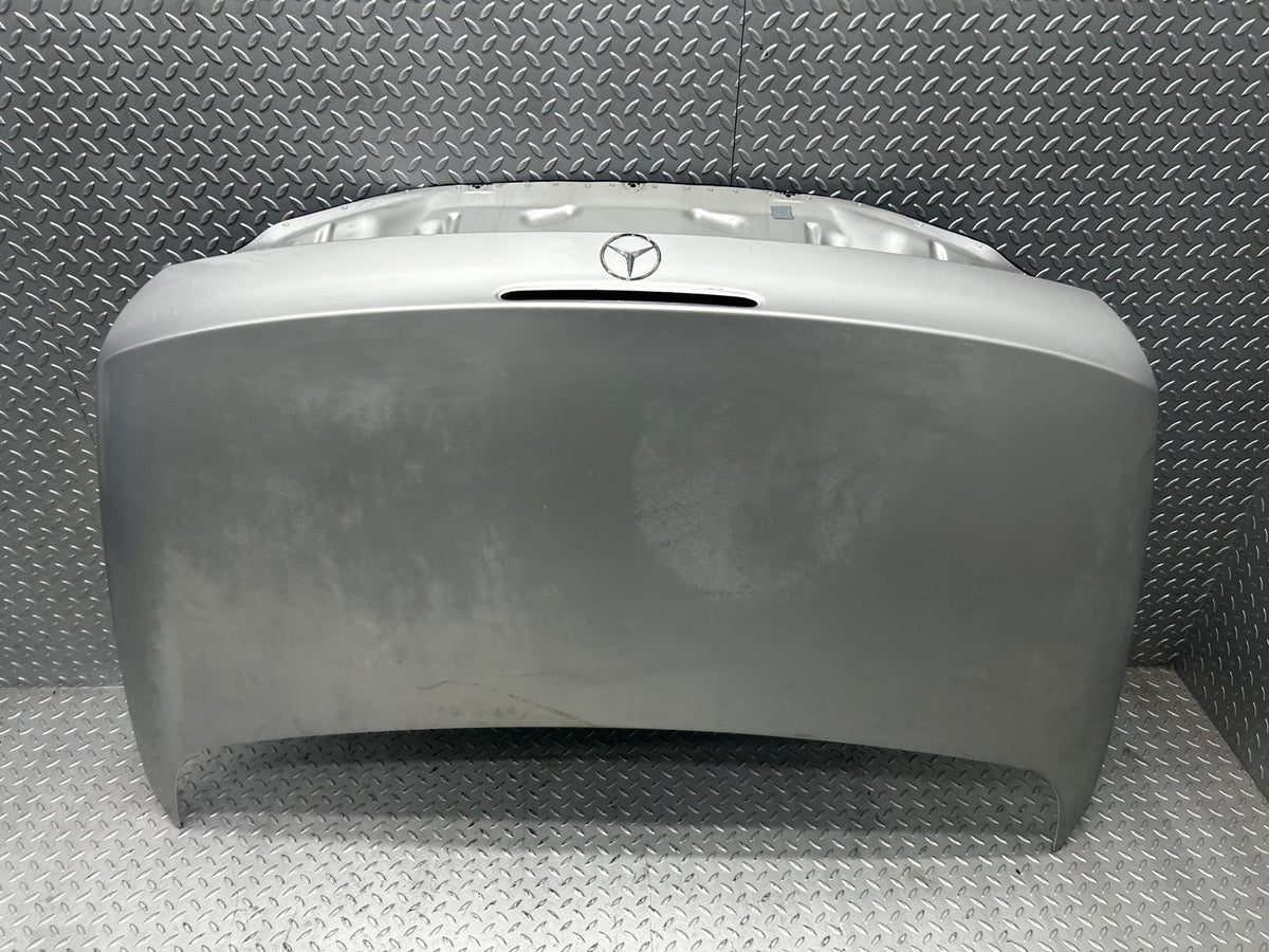47931 Mercedes-Benz R230 350SL Coupe Boot Lid Trunk Door