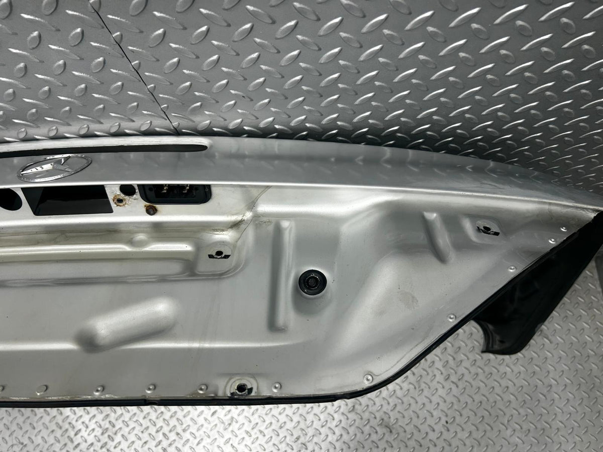 47931 Mercedes-Benz R230 350SL Coupe Boot Lid Trunk Door